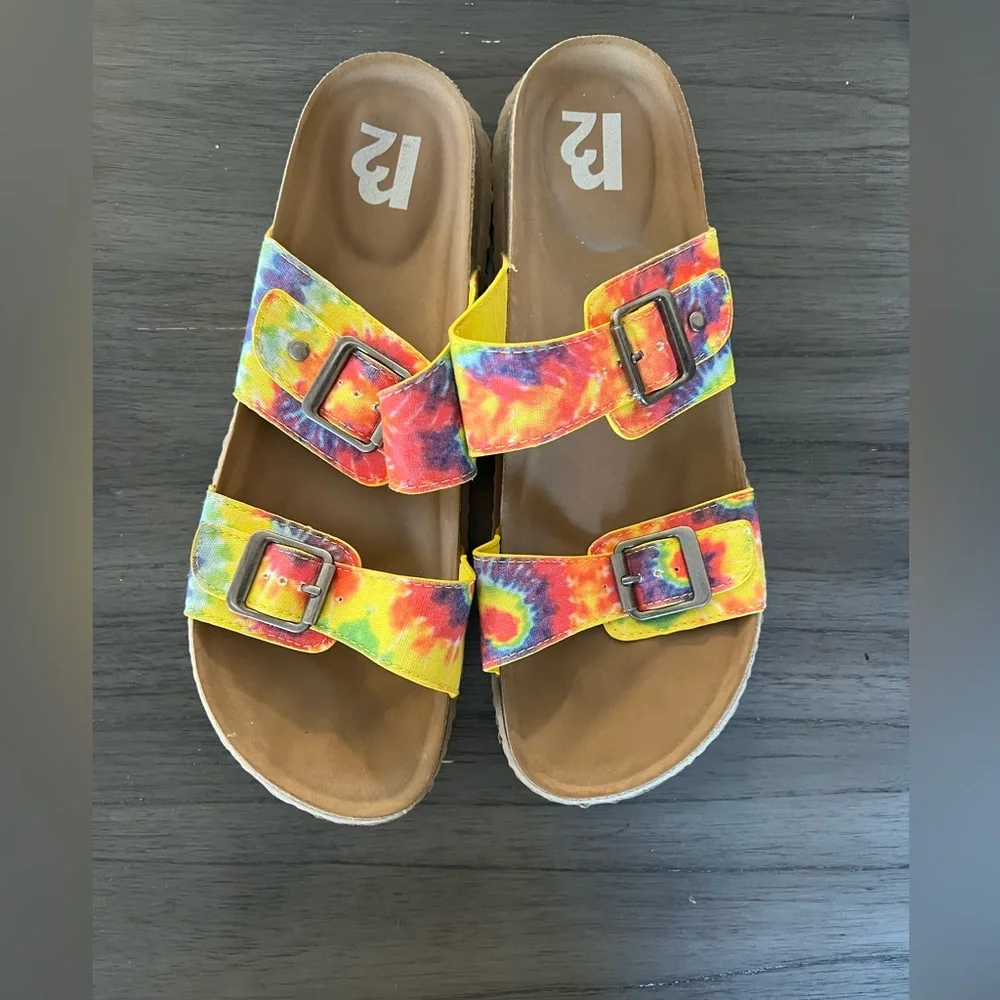 Tie Dye Sandals - Picture 1 of 5